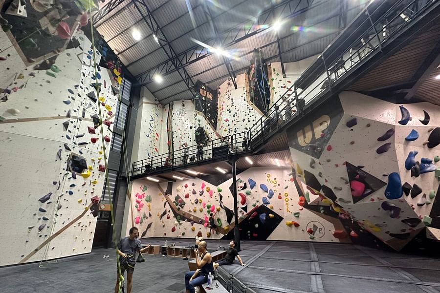 Indoor rock climbing Bangkok