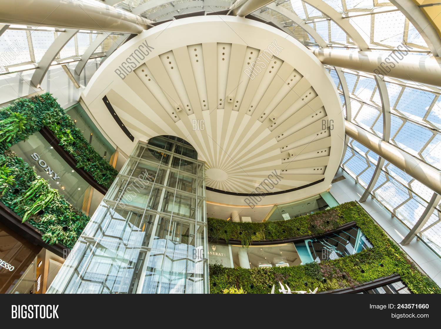 Siam Paragon mall interior