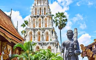 Should I self-plan my trip to Thailand or use a travel agency?